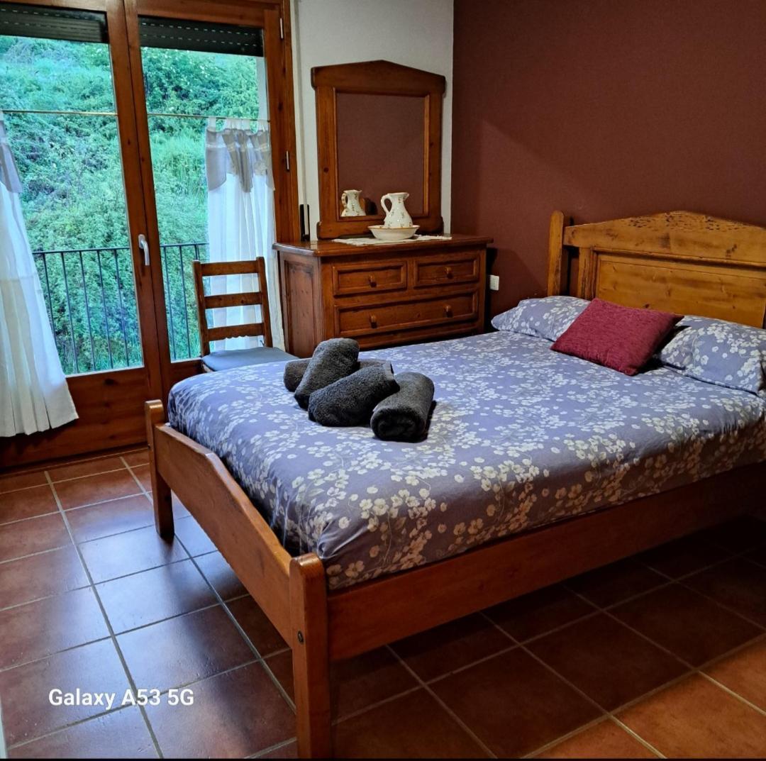 Ensija Pedraforca Apartman Saldés Kültér fotó