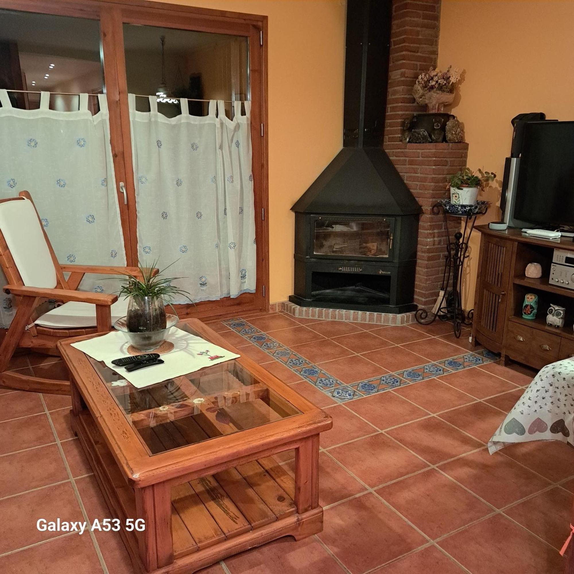 Ensija Pedraforca Apartman Saldés Kültér fotó