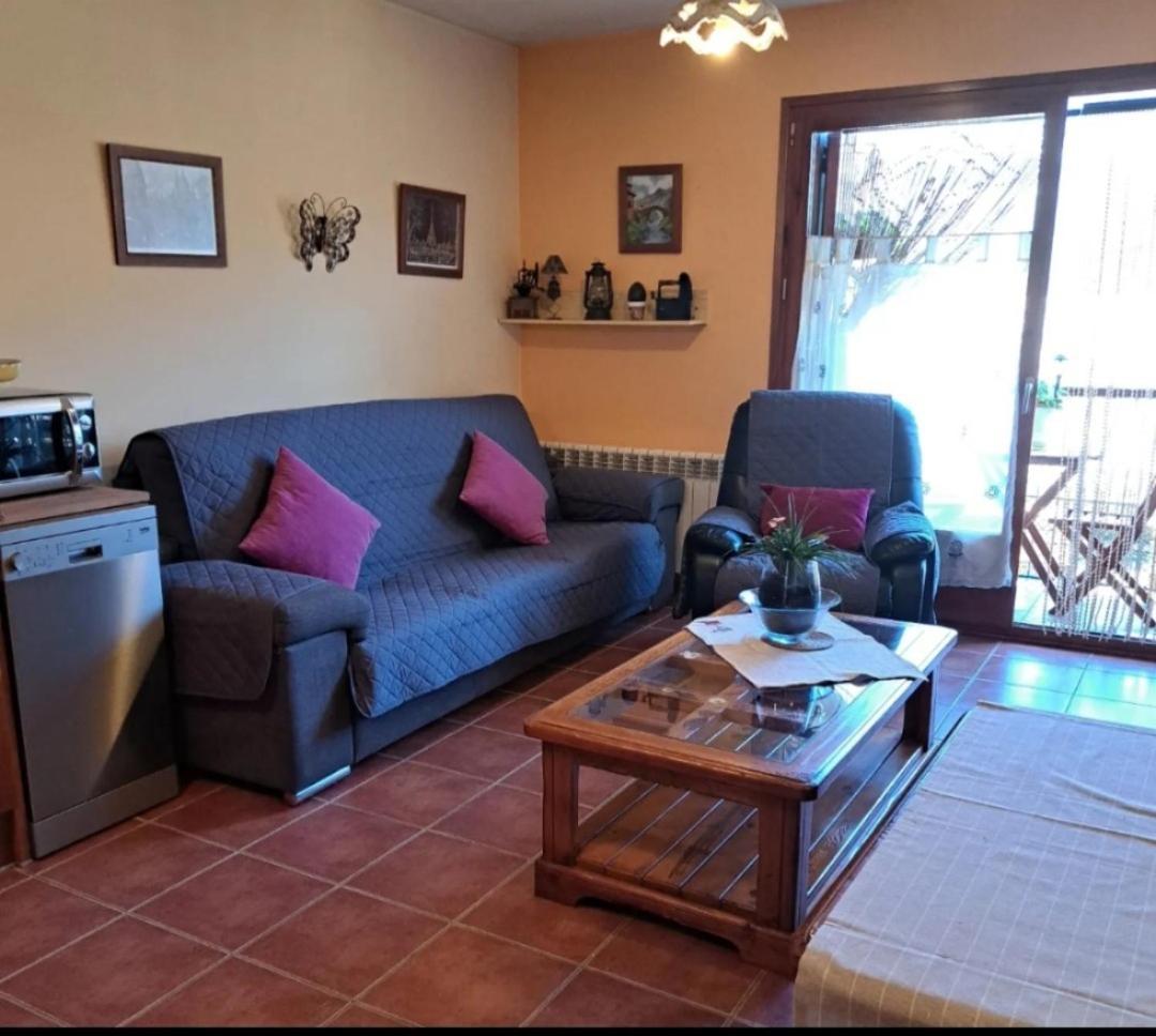 Ensija Pedraforca Apartman Saldés Kültér fotó